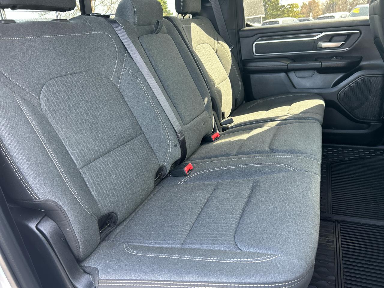 RAM 1500 Big Horn Crew Cab SWB 4WD 2020