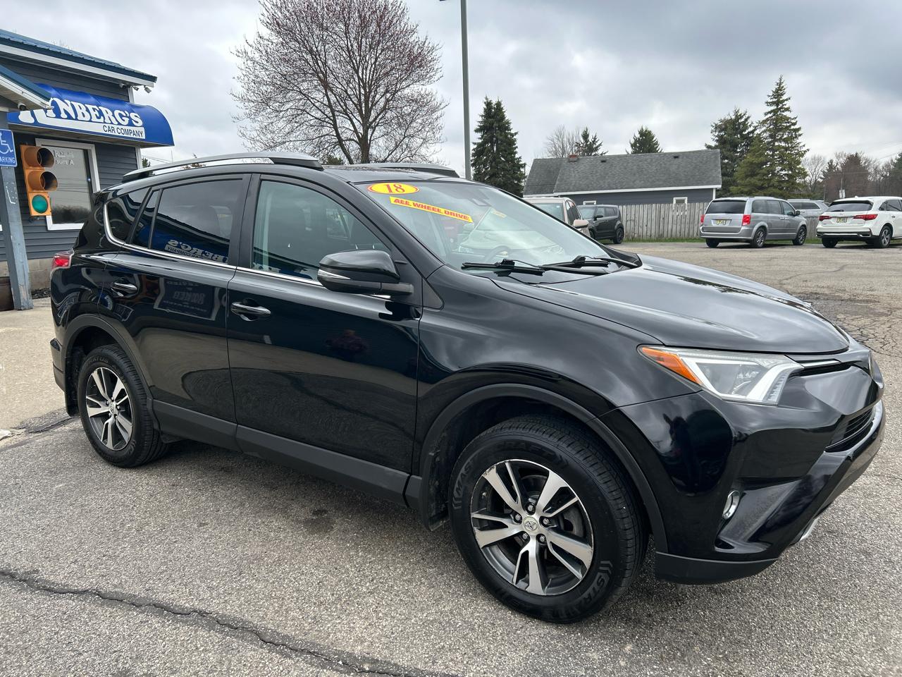 Toyota RAV4 XLE AWD 2018