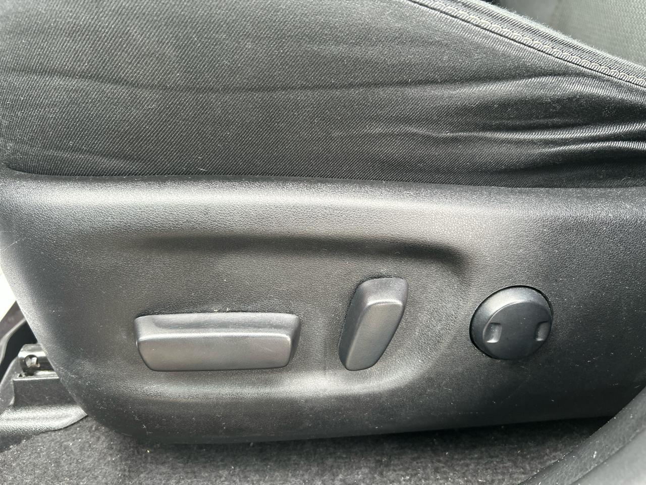 Toyota RAV4 XLE AWD 2018