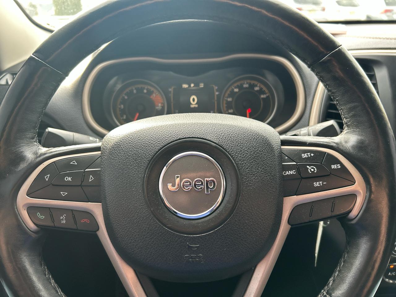 Jeep Cherokee Latitude 4WD 2017