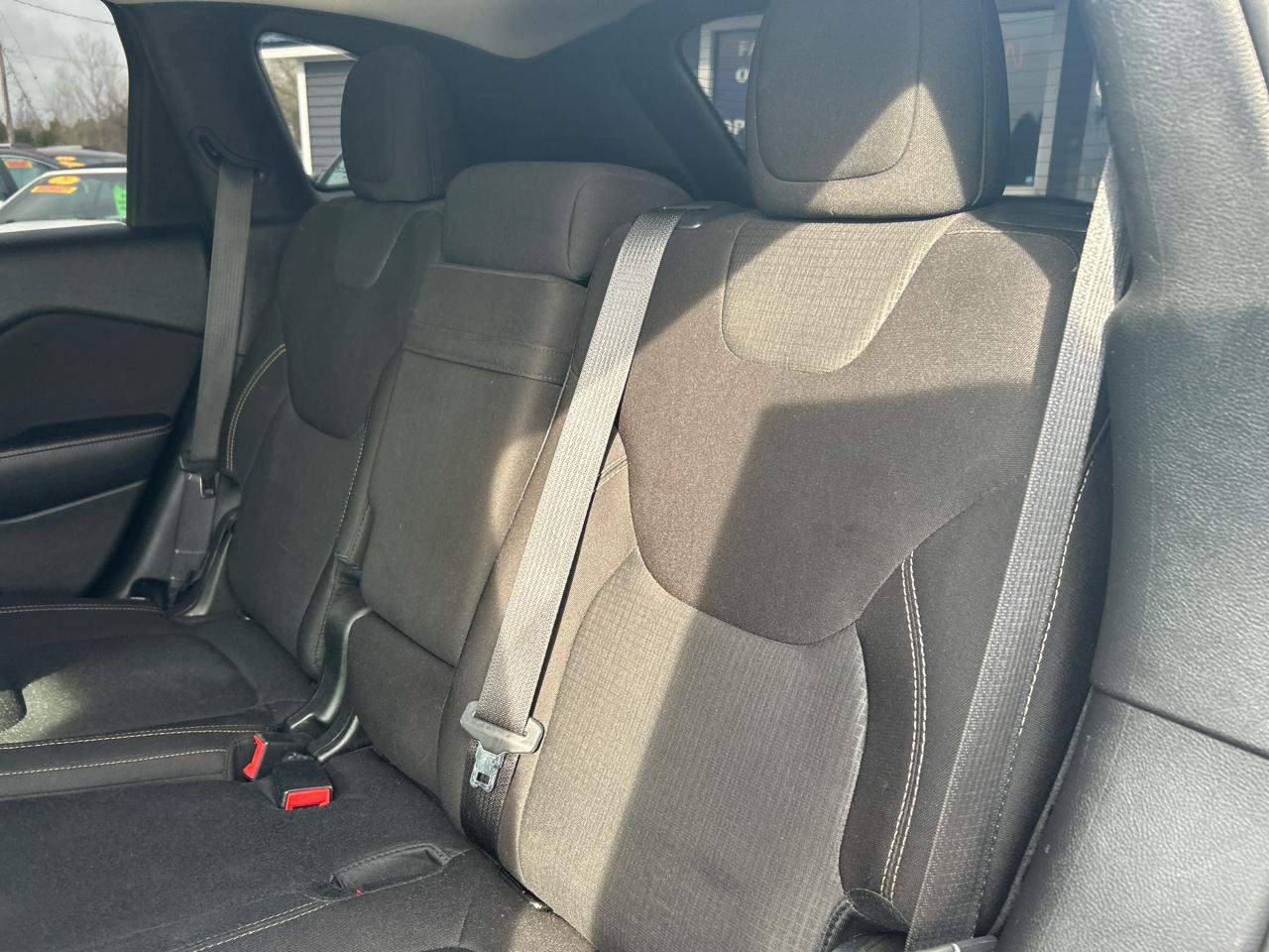 Jeep Cherokee Latitude 4WD 2017