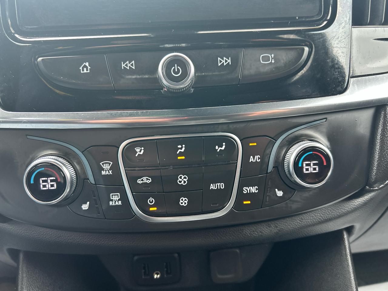 Chevrolet Traverse LT Cloth AWD 2023