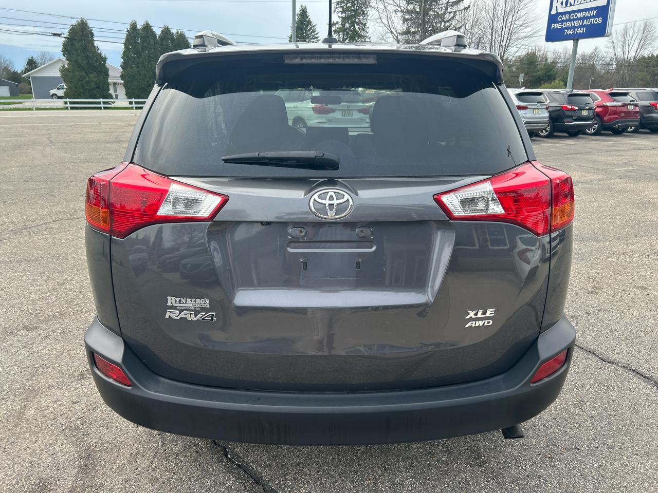 Toyota RAV4 XLE AWD 2014