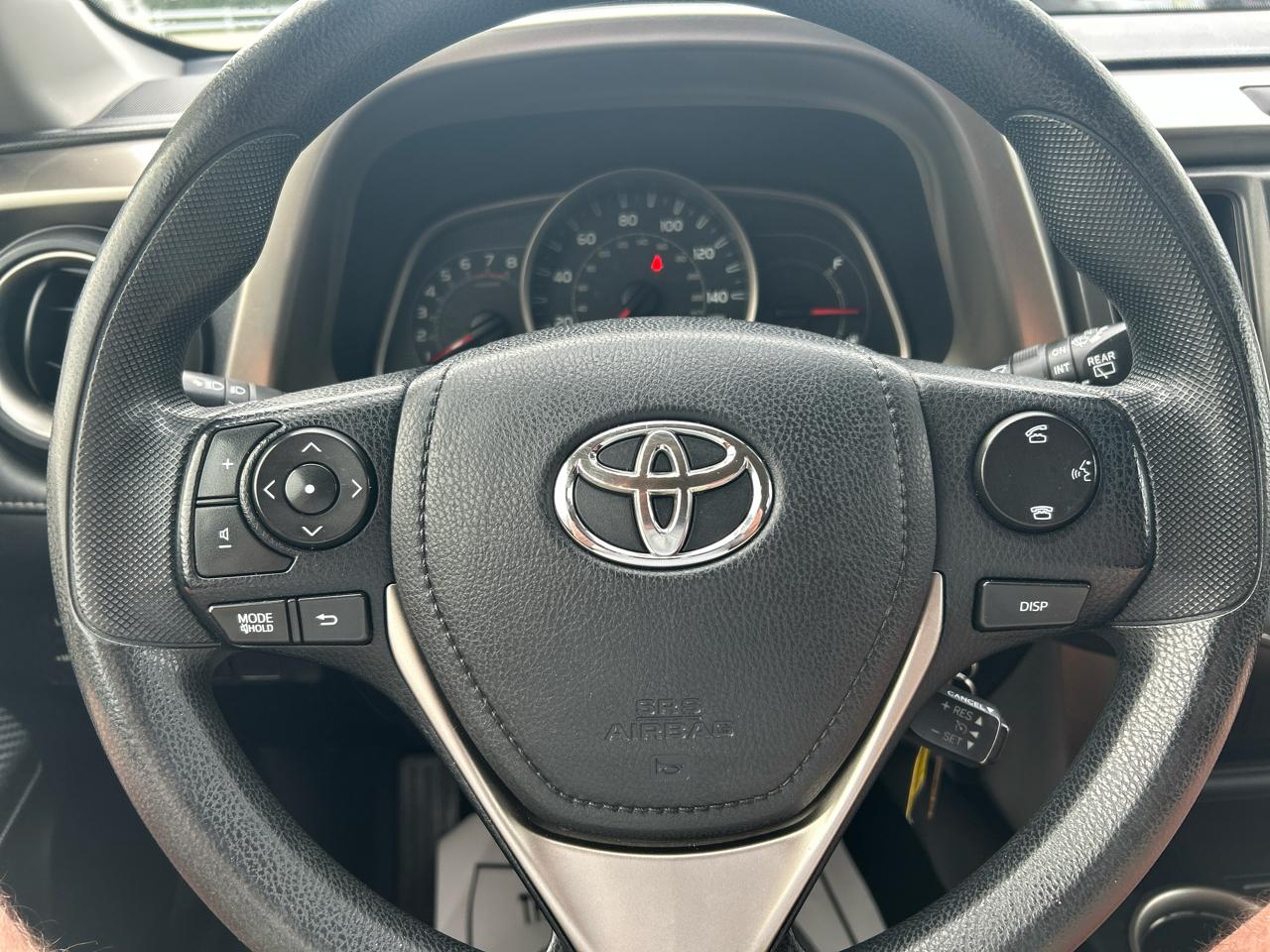Toyota RAV4 XLE AWD 2014