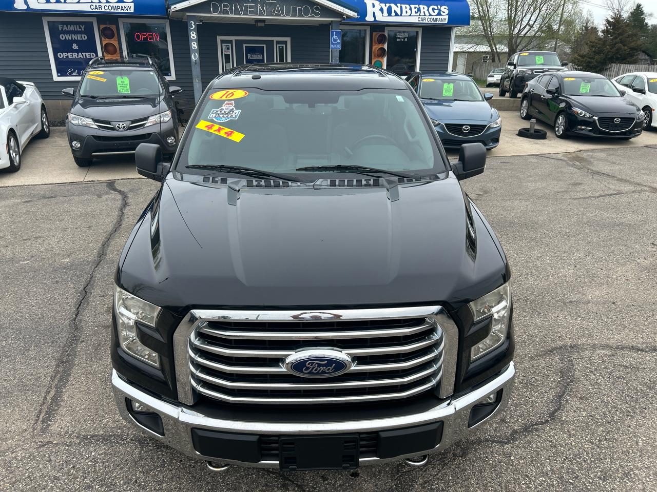 Ford F-150 4WD SuperCrew 150" XLT 2016