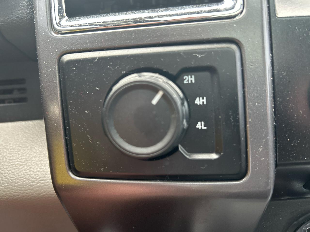 Ford F-150 4WD SuperCrew 150" XLT 2016