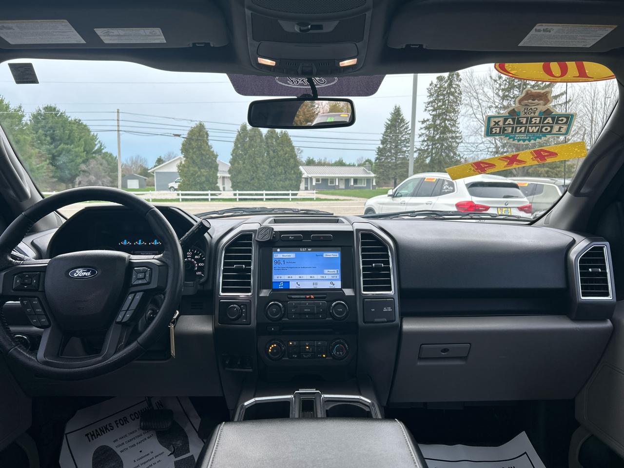 Ford F-150 4WD SuperCrew 150" XLT 2016