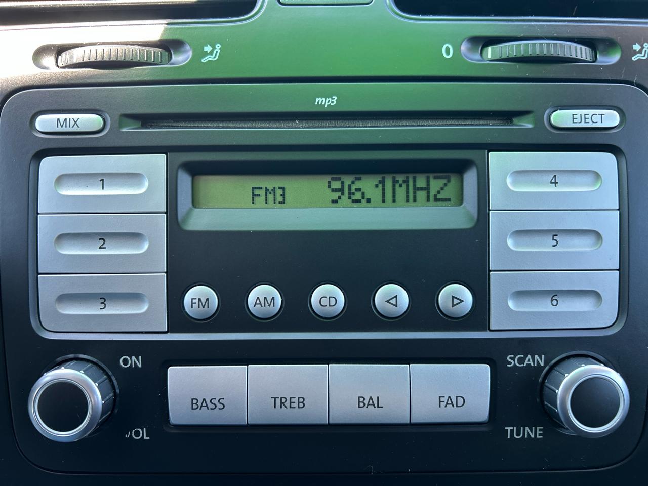 Volkswagen Jetta S PZEV 2009