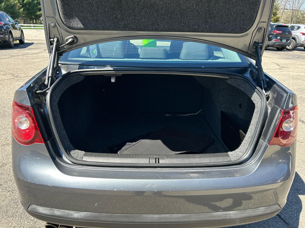 Volkswagen Jetta S PZEV 2009