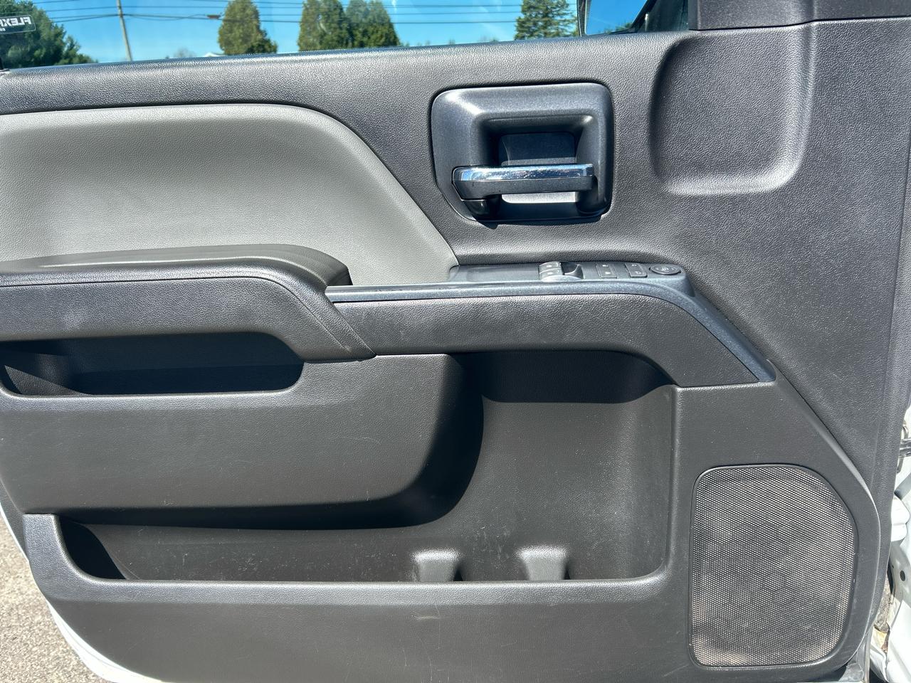 Chevrolet Silverado 2500HD 4WD Reg Cab 142" Work Truck 2018