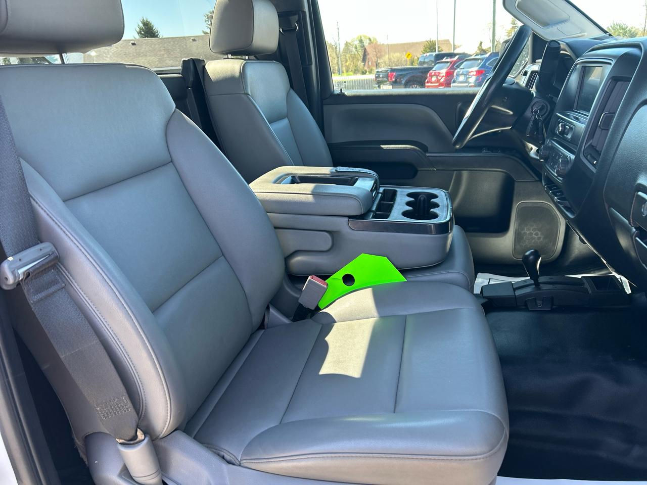 Chevrolet Silverado 2500HD 4WD Reg Cab 142" Work Truck 2018