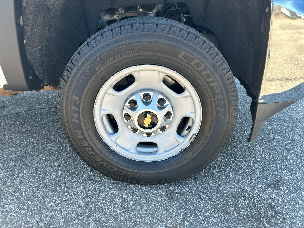 Chevrolet Silverado 2500HD 4WD Reg Cab 142" Work Truck 2018