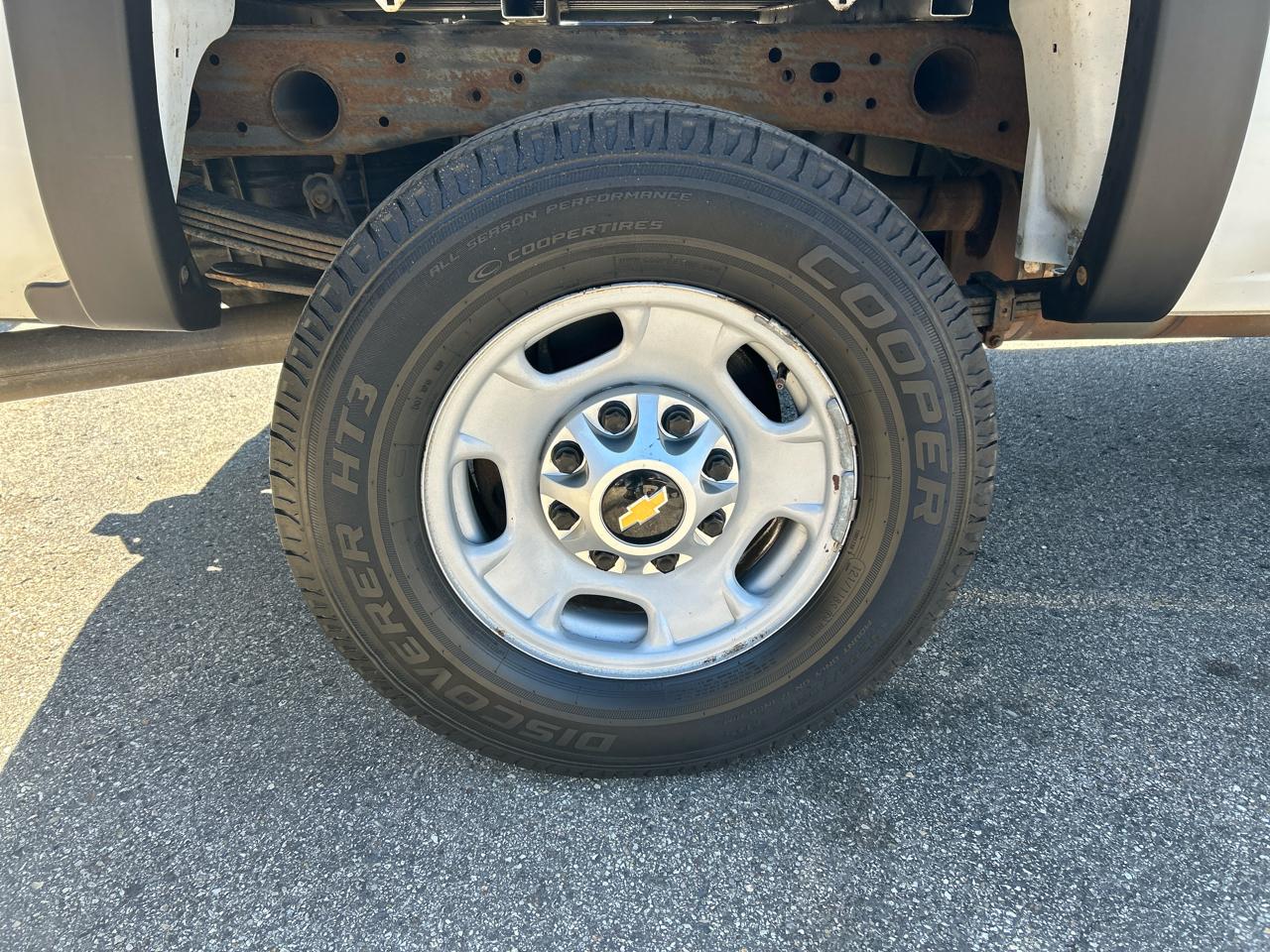 Chevrolet Silverado 2500HD 4WD Reg Cab 142" Work Truck 2018