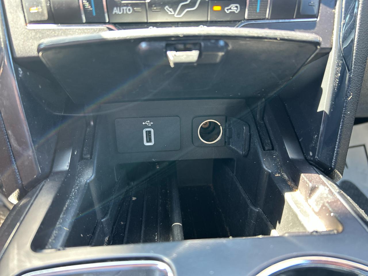 Ford Explorer 4dr XLT 4WD 2018