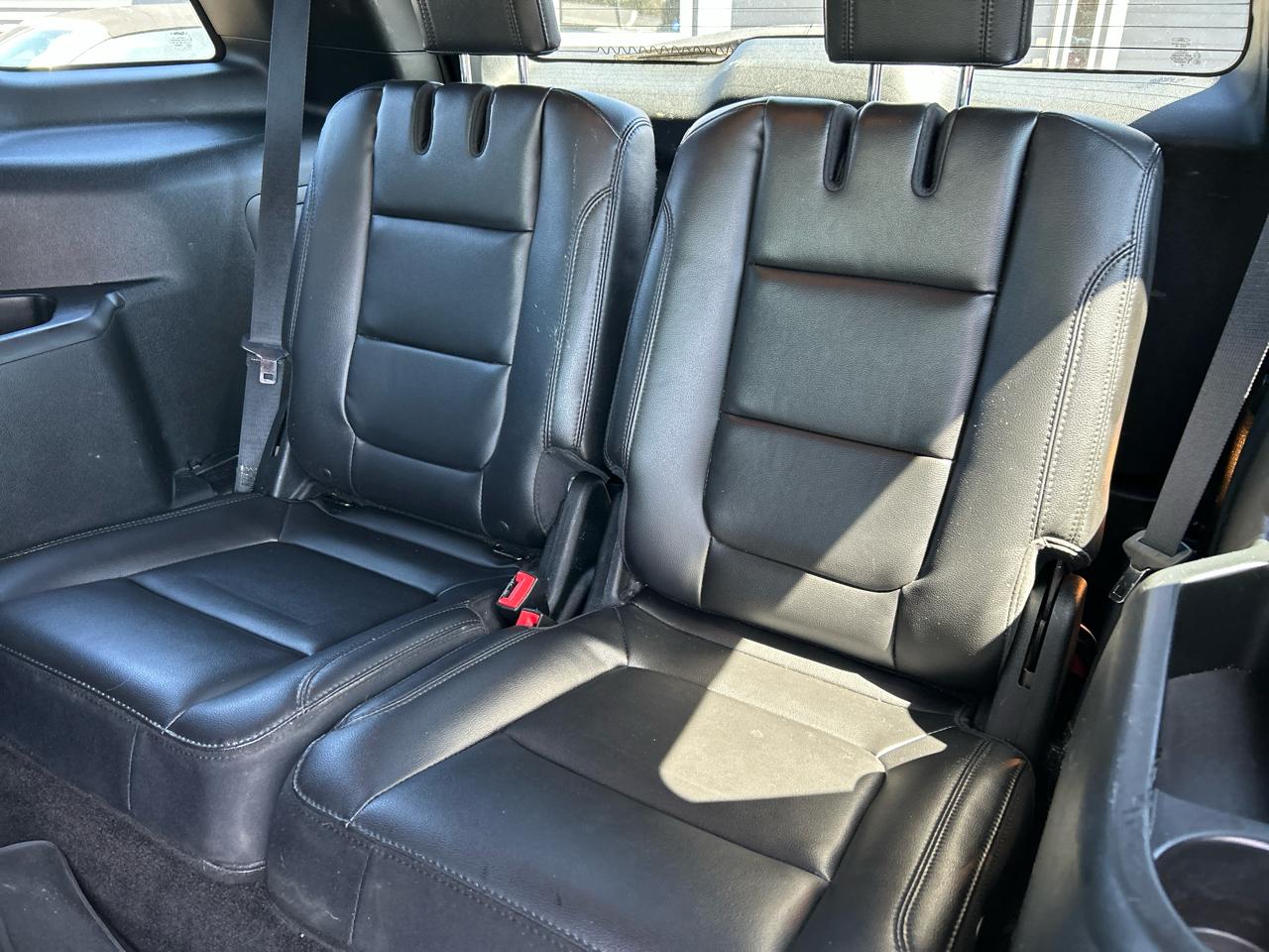 Ford Explorer 4dr XLT 4WD 2018