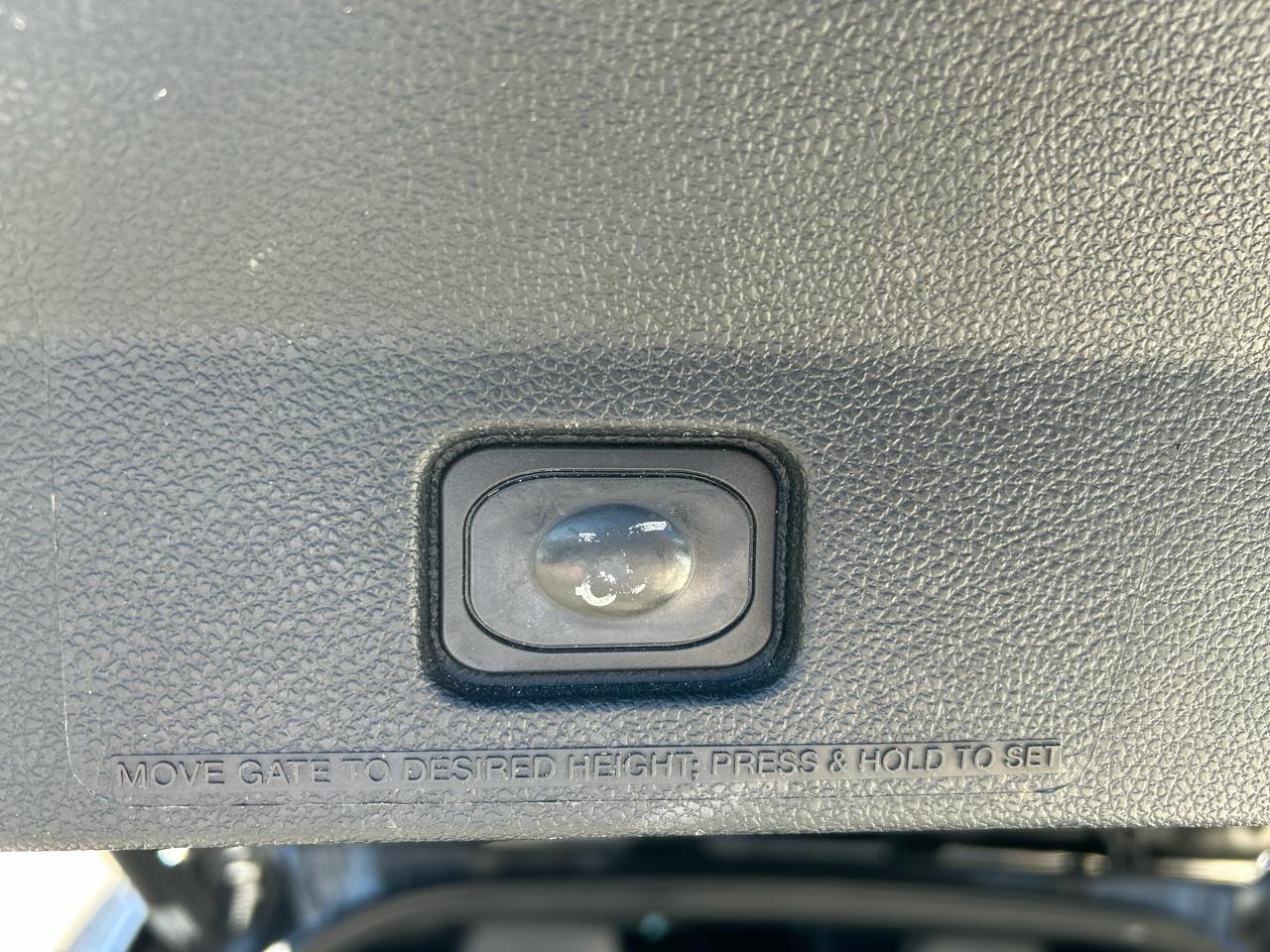 Ford Explorer 4dr XLT 4WD 2018