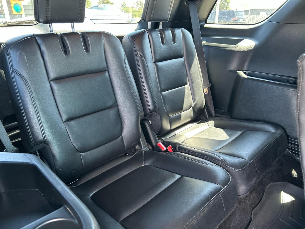 Ford Explorer 4dr XLT 4WD 2018