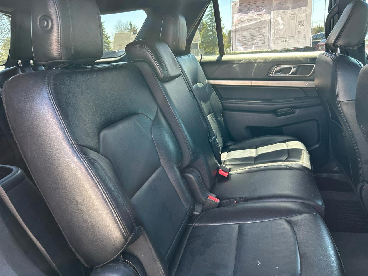 Ford Explorer 4dr XLT 4WD 2018