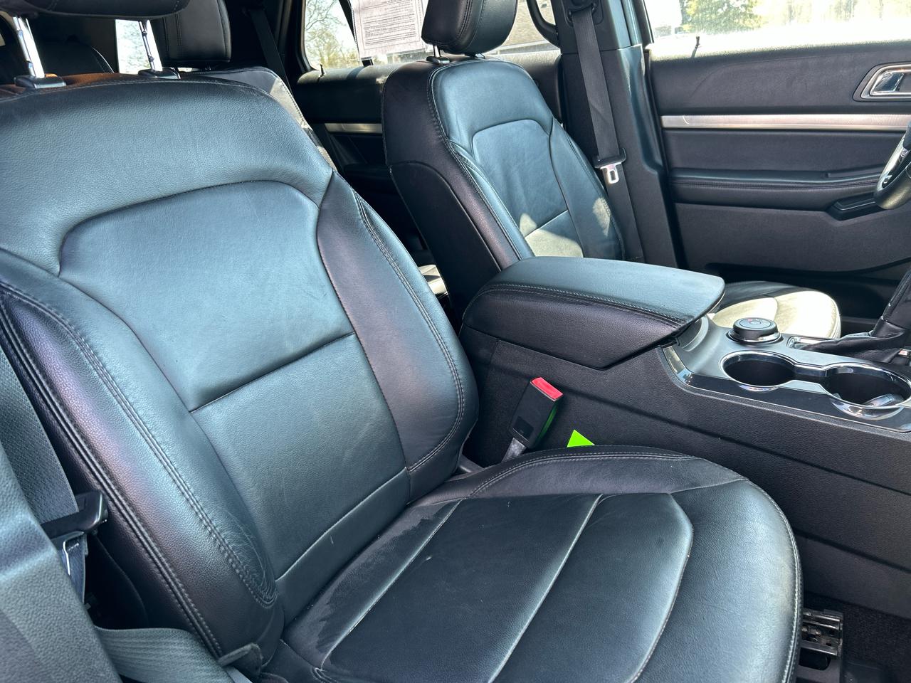 Ford Explorer 4dr XLT 4WD 2018