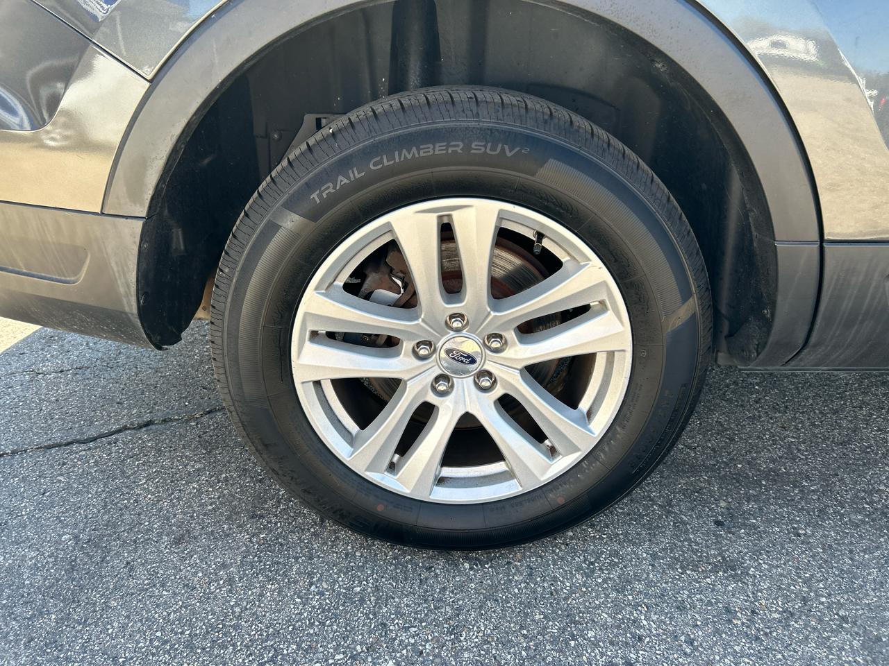 Ford Explorer 4dr XLT 4WD 2018