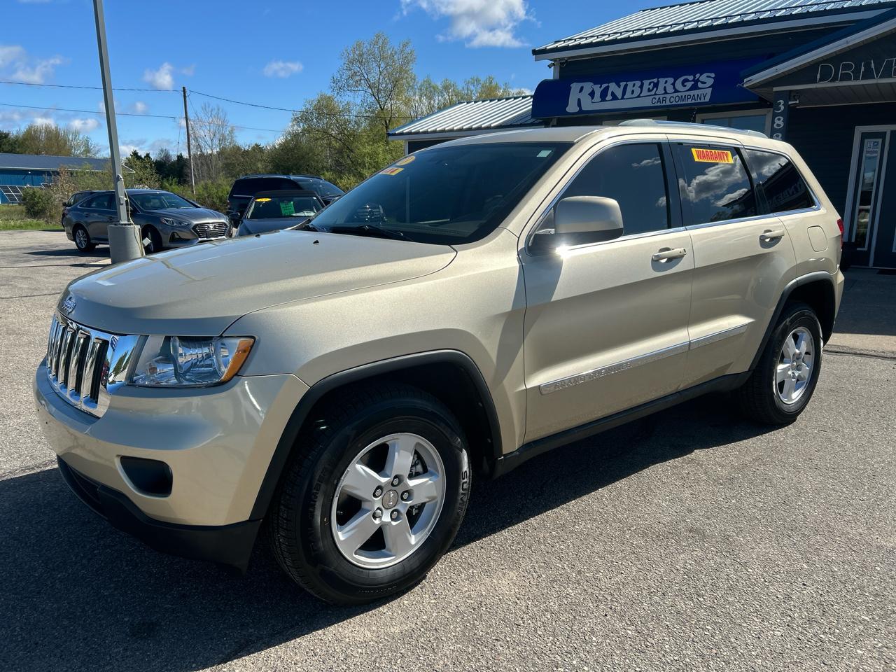 Jeep Grand Cherokee Laredo 4WD 2011