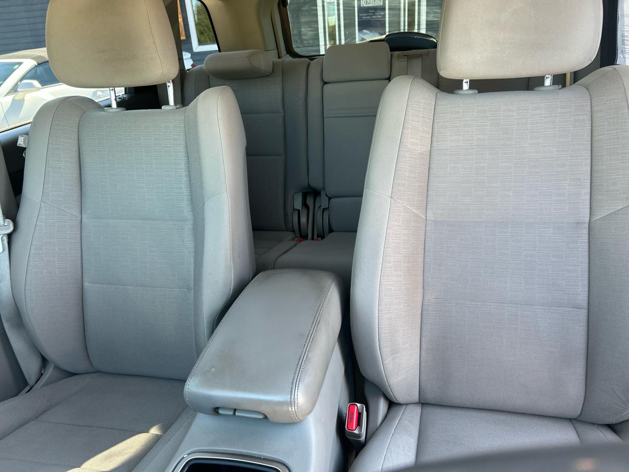 Jeep Grand Cherokee Laredo 4WD 2011