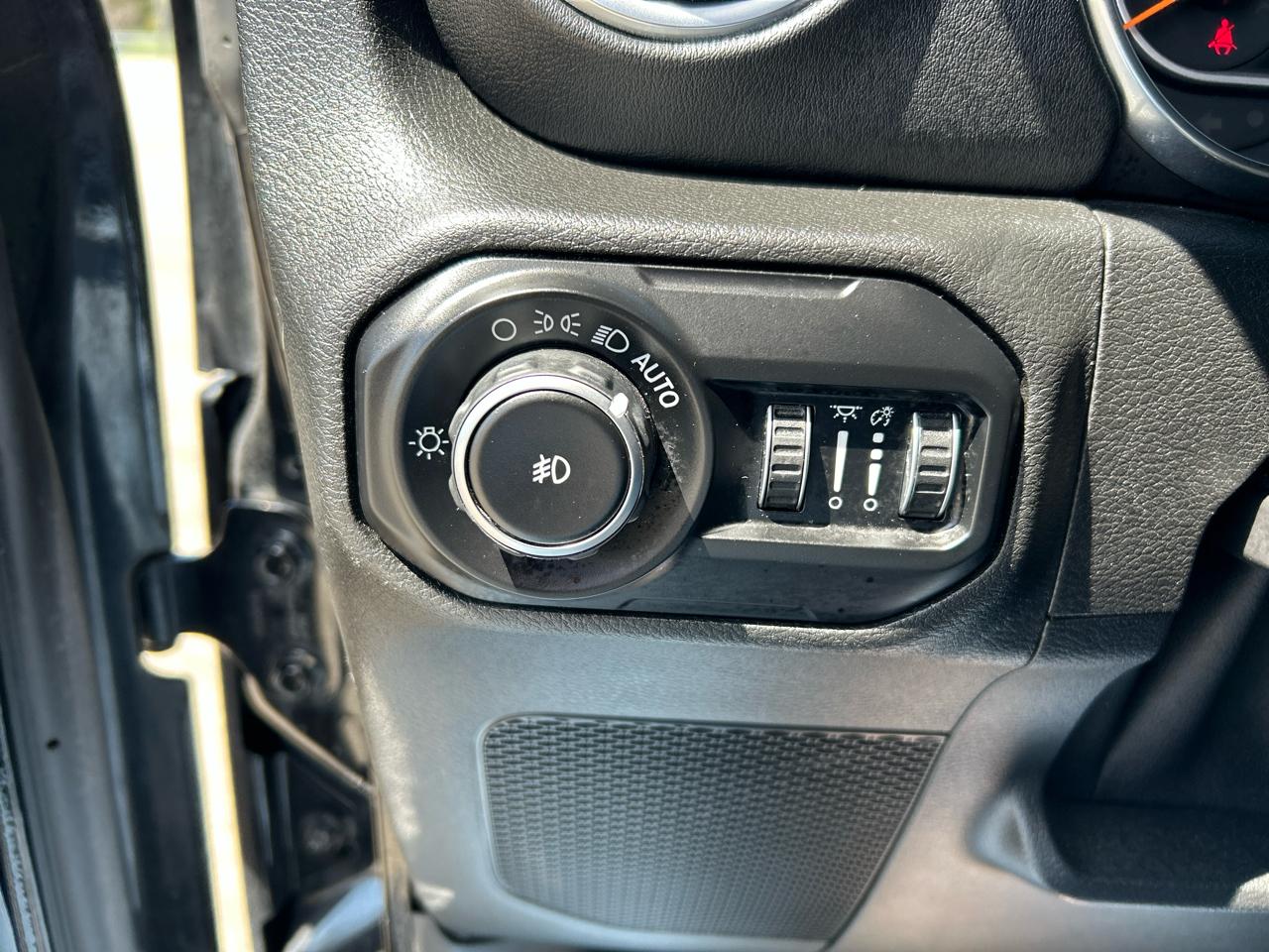 Jeep Wrangler Unlimited Sahara 2020