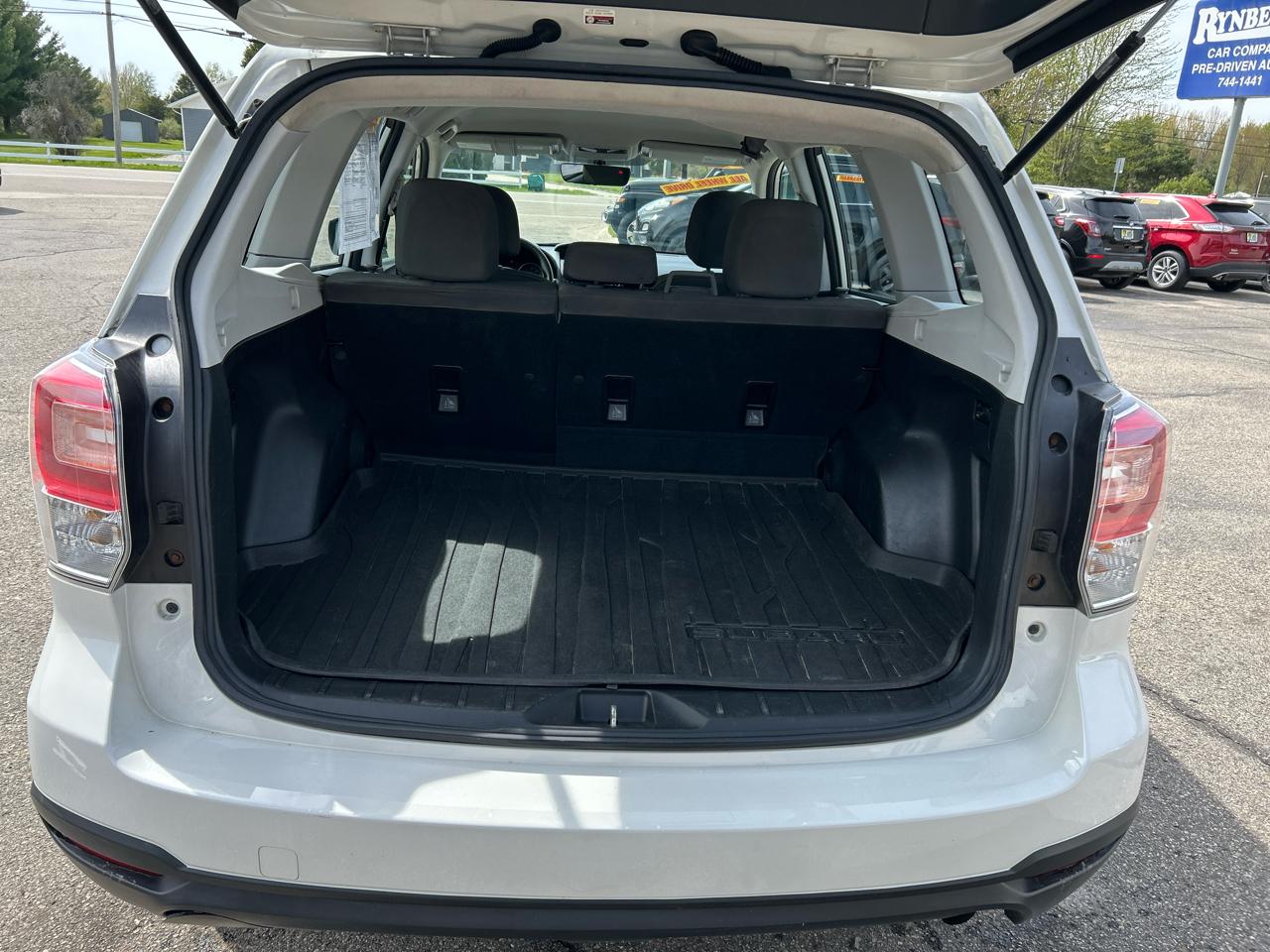Subaru Forester 2.5i Premium PZEV CVT 2017