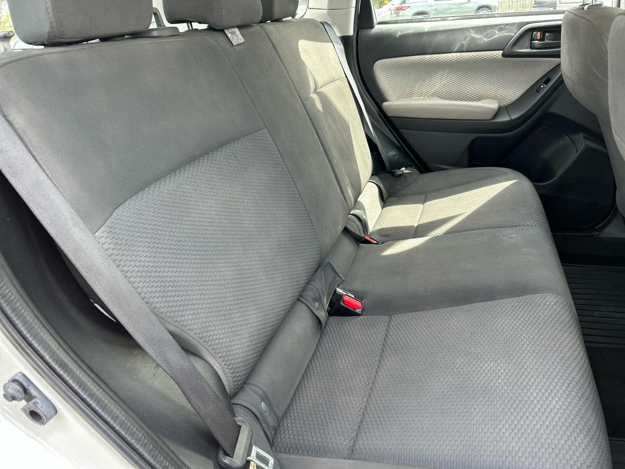 Subaru Forester 2.5i Premium PZEV CVT 2017