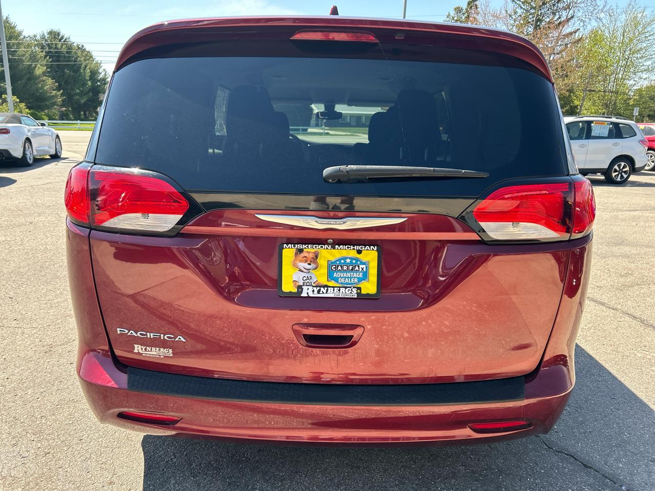 Chrysler Pacifica Touring 2017