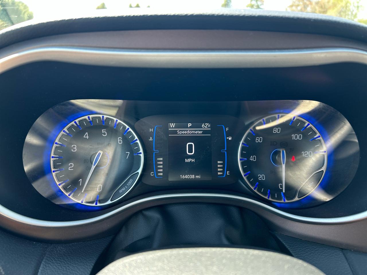 Chrysler Pacifica Touring 2017