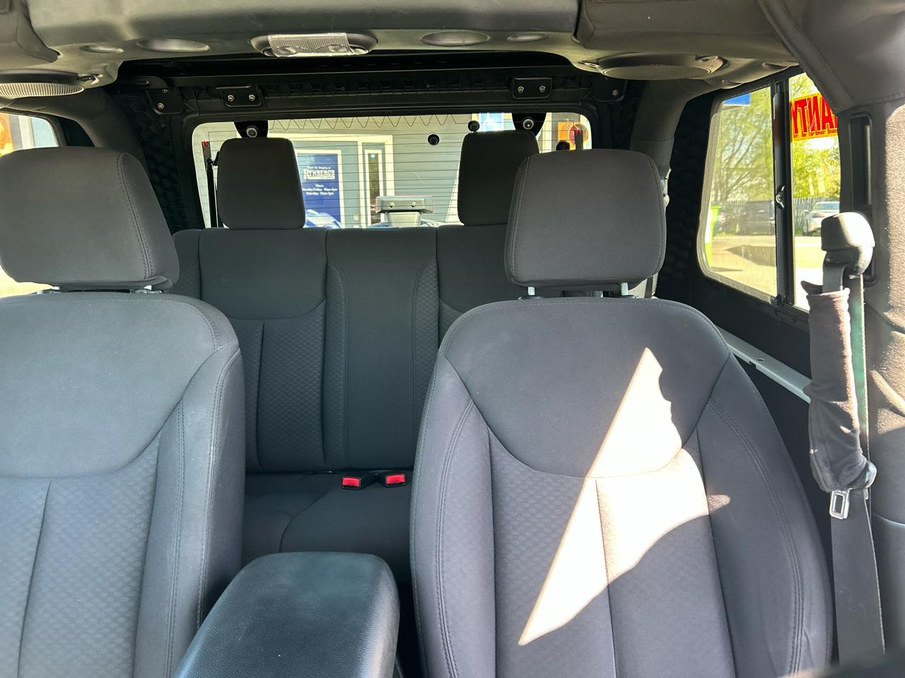 Jeep Wrangler Sport 4WD 2013