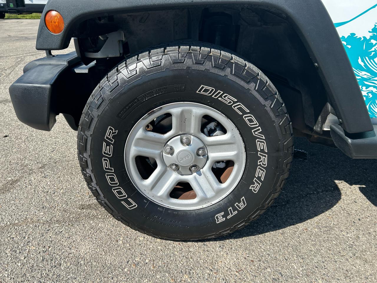 Jeep Wrangler Sport 4WD 2013