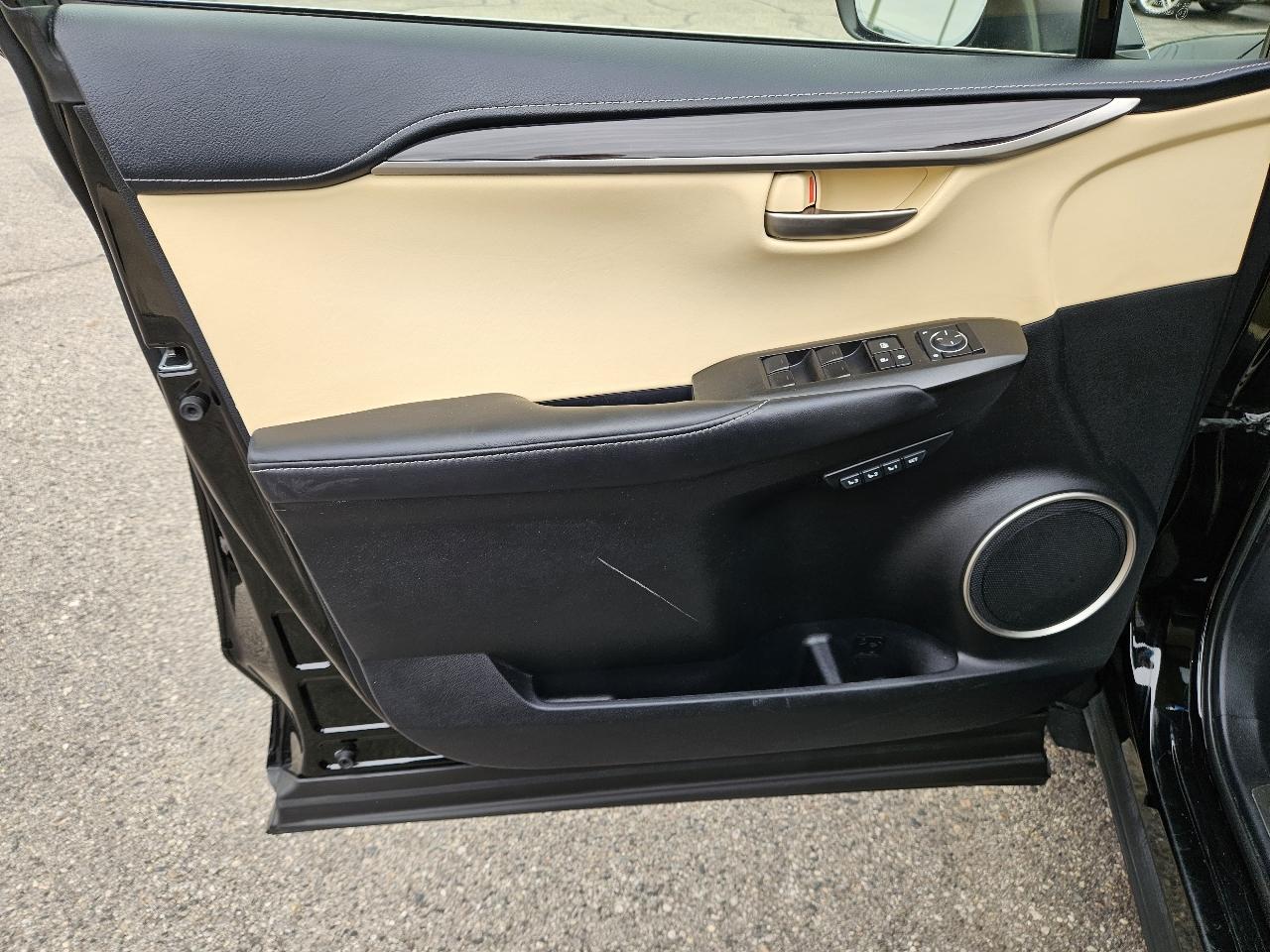 Lexus NX 200t AWD 2016