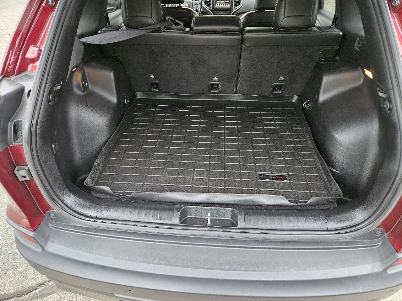 Jeep Cherokee Latitude Plus 4WD 2019