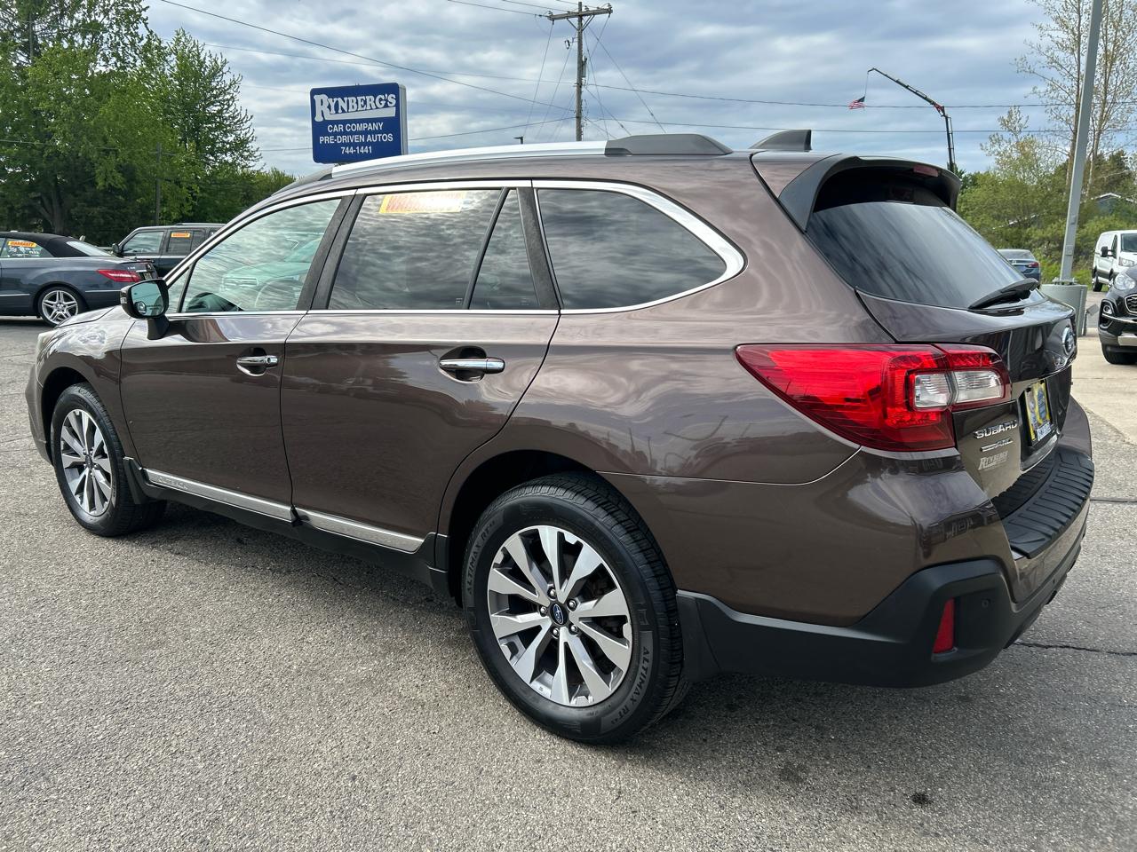 Subaru Outback 3.6R Touring 2019
