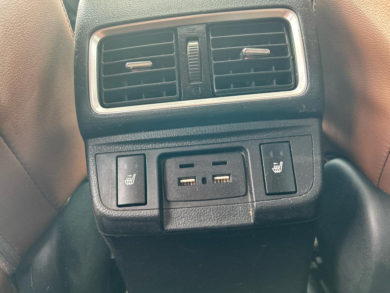 Subaru Outback 3.6R Touring 2019