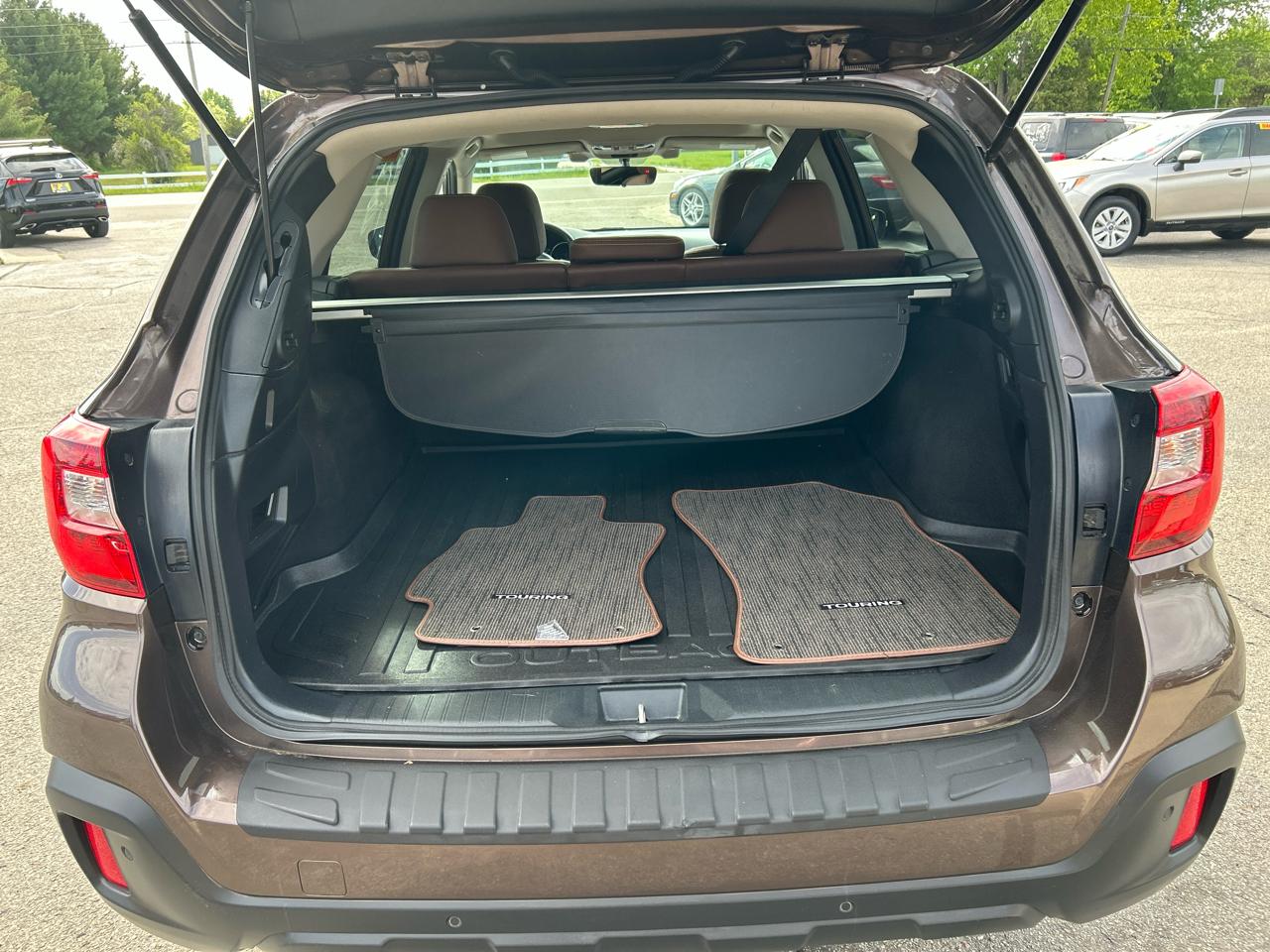 Subaru Outback 3.6R Touring 2019
