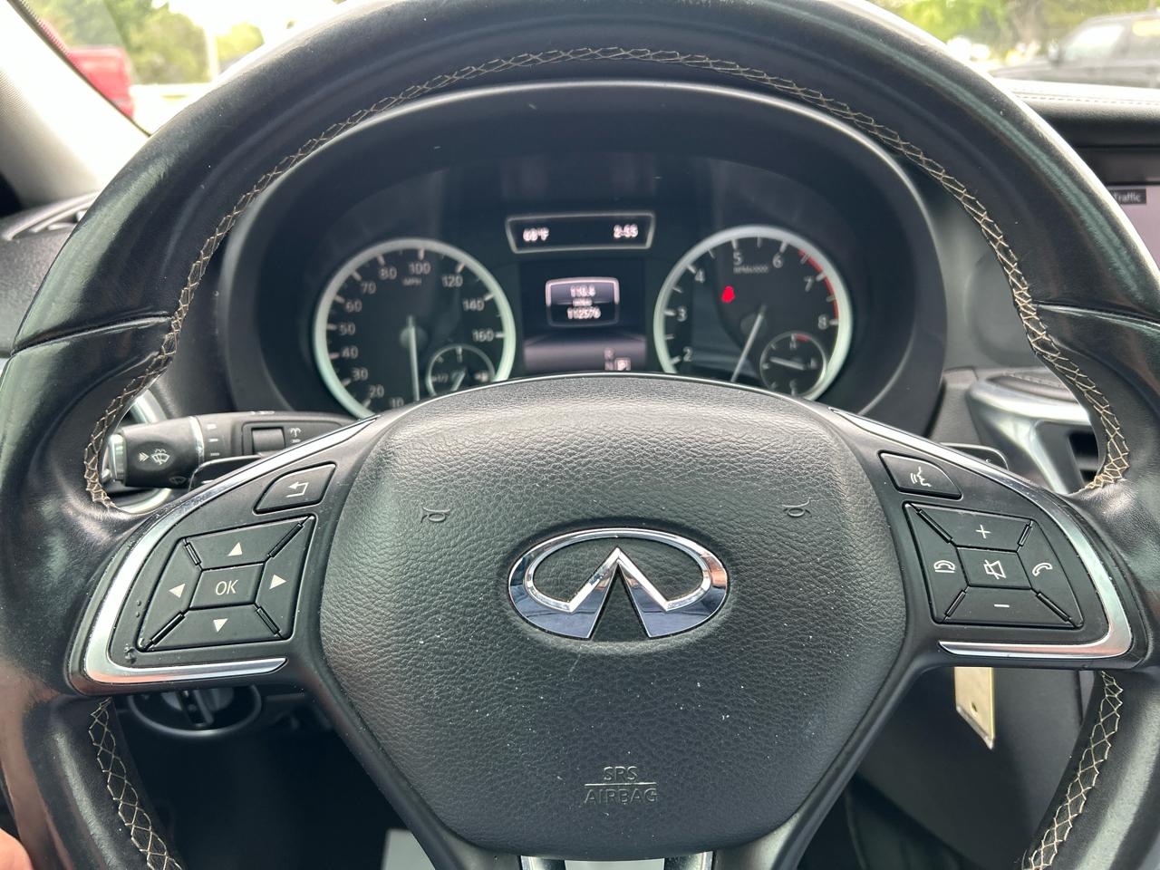 Infiniti QX30 Luxury AWD 2017