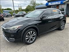 2017 Infiniti QX30 