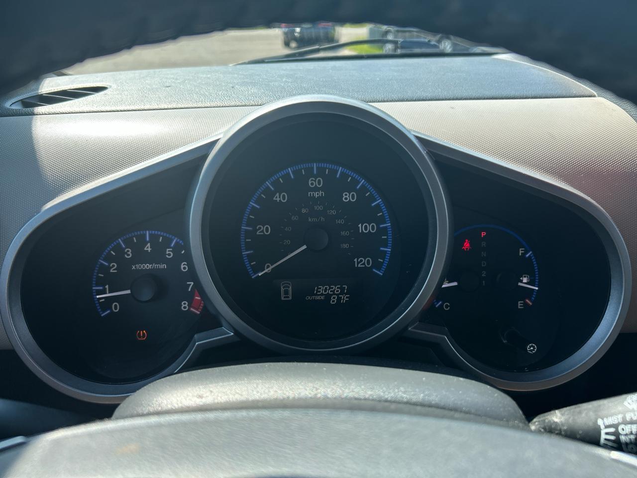 Honda Element EX 4WD AT with Navigation System 2010
