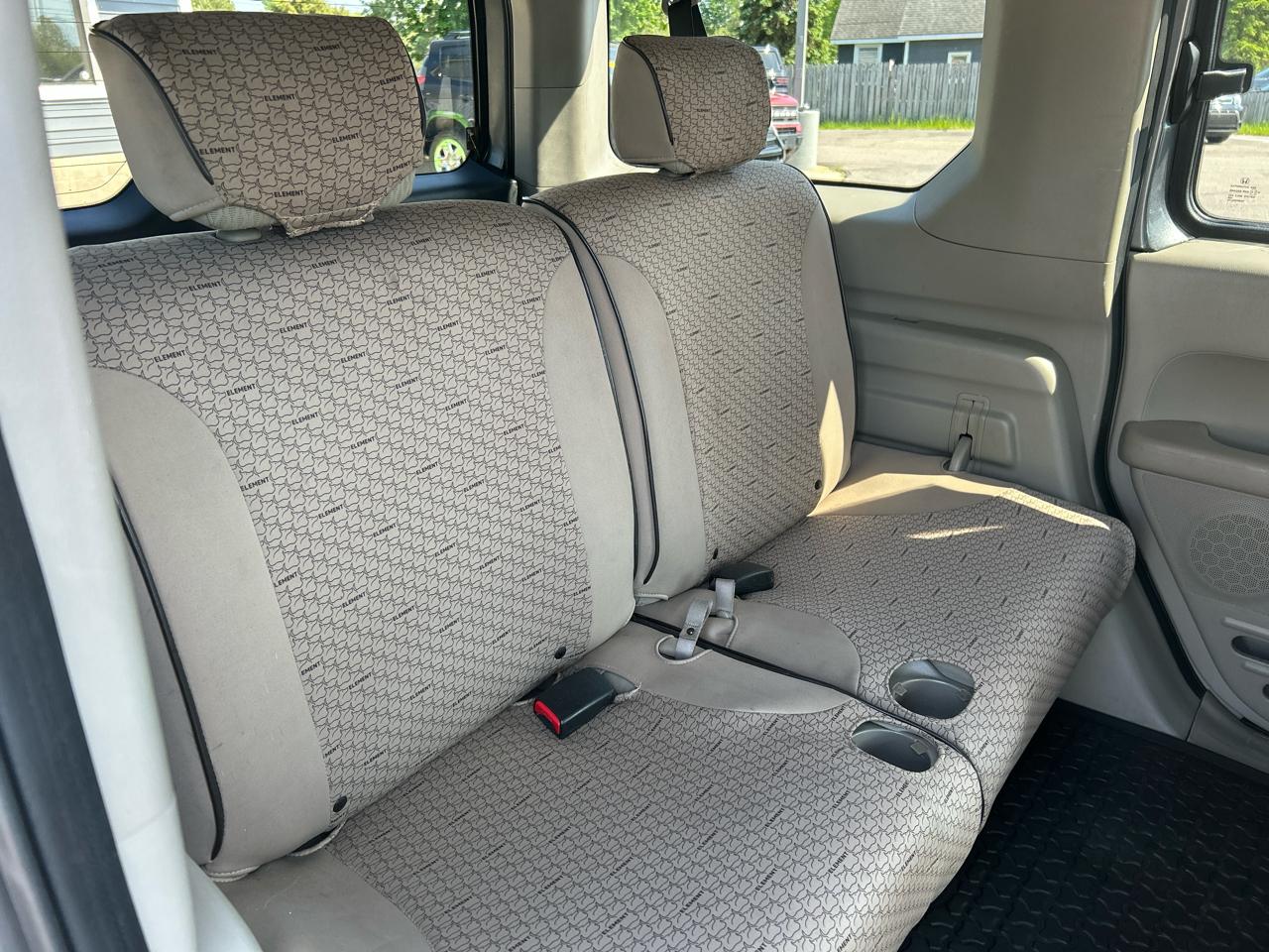 Honda Element EX 4WD AT with Navigation System 2010