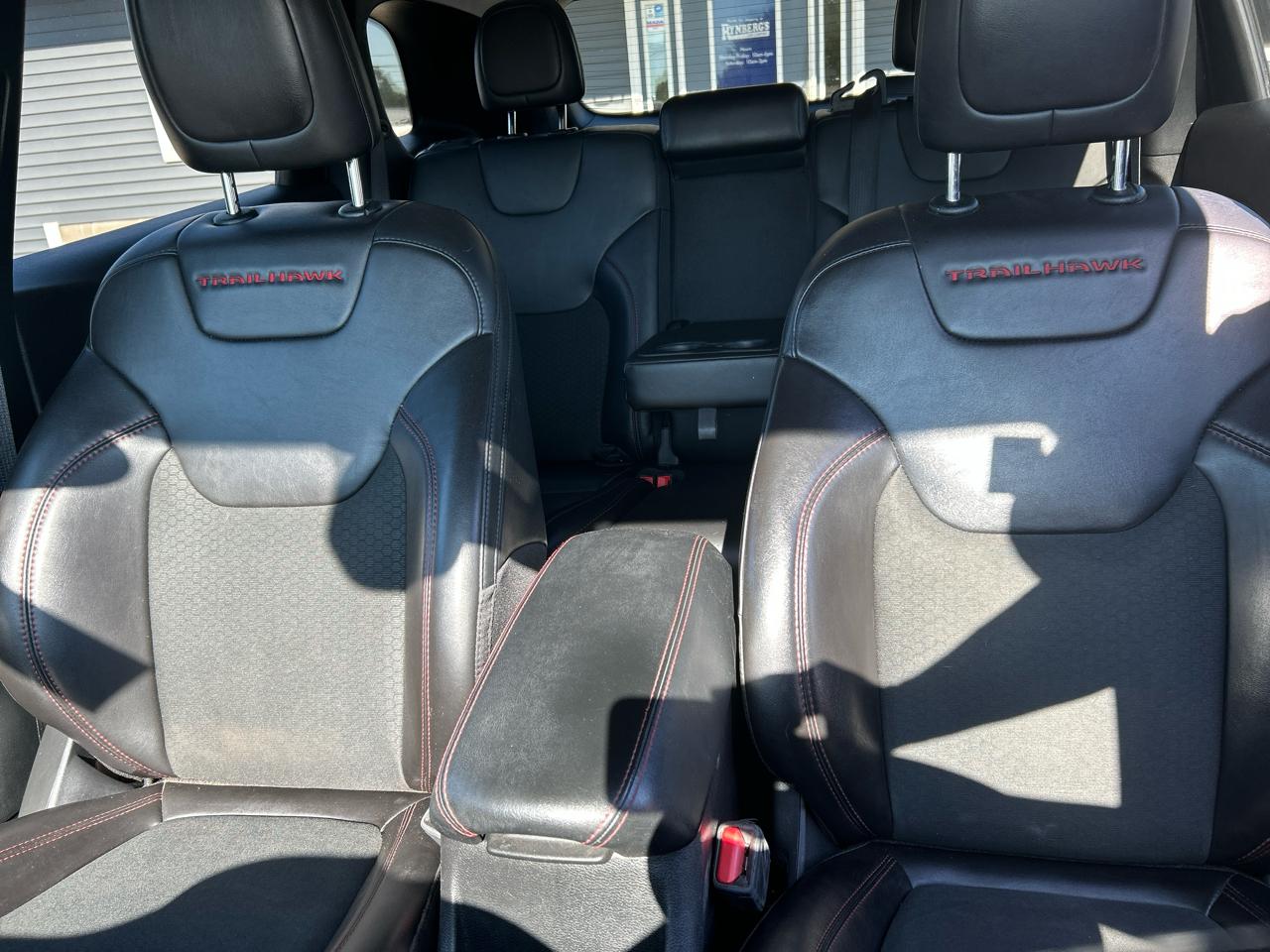 Jeep Cherokee Trailhawk 4WD 2021