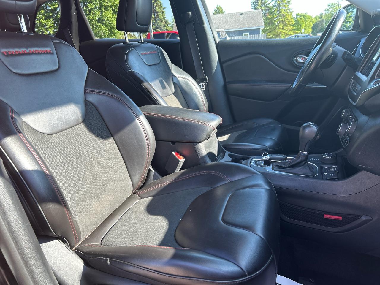 Jeep Cherokee Trailhawk 4WD 2021