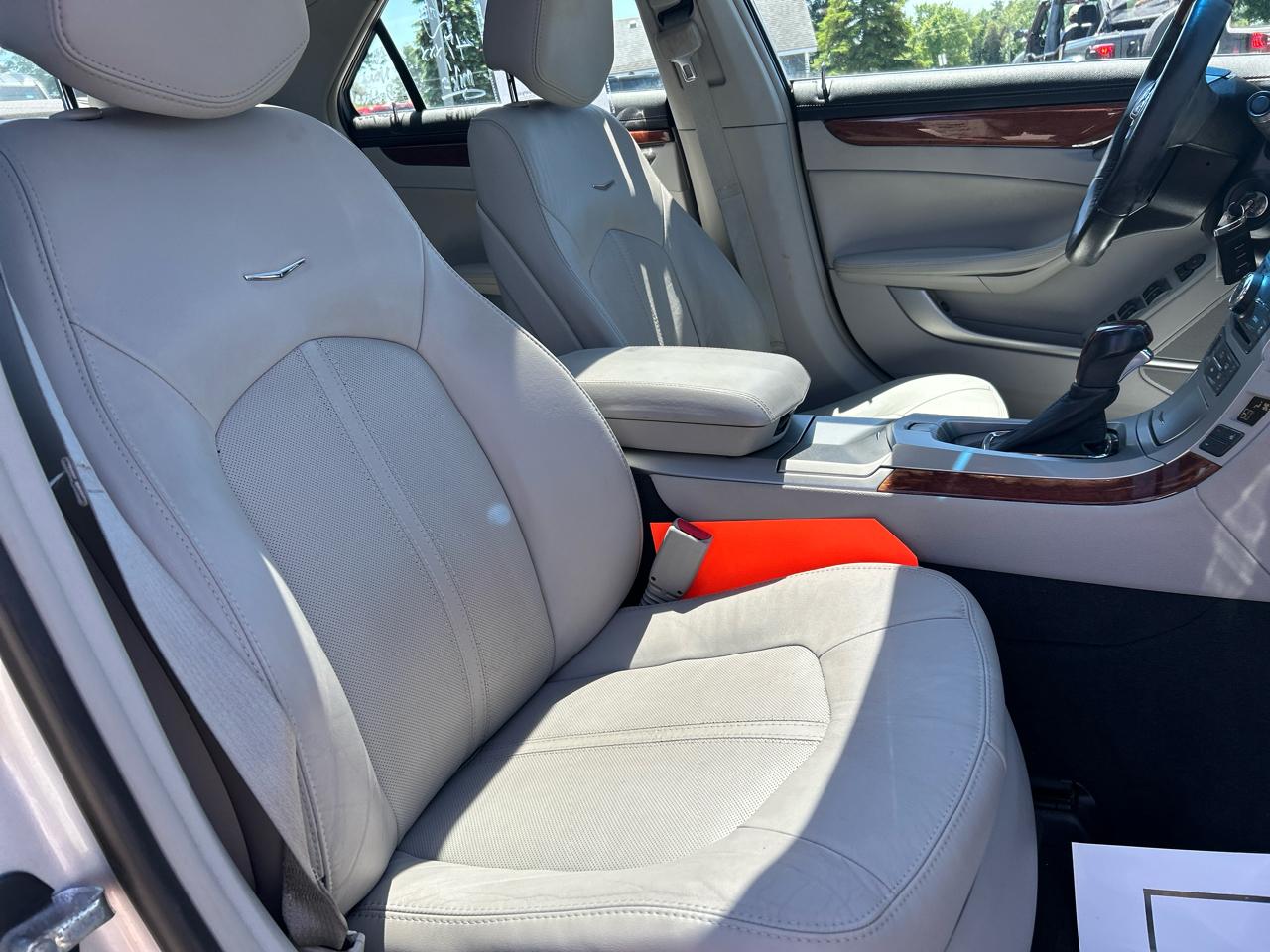 Cadillac CTS Luxury AWD 2012