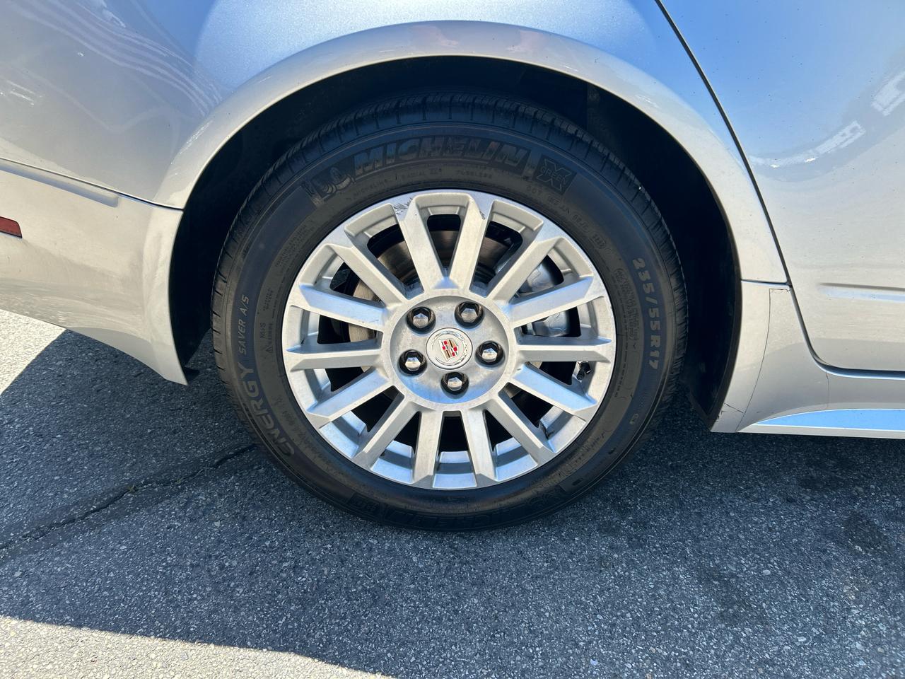 Cadillac CTS Luxury AWD 2012