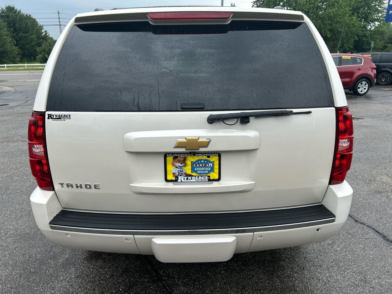 Chevrolet Tahoe LTZ 4WD 2013