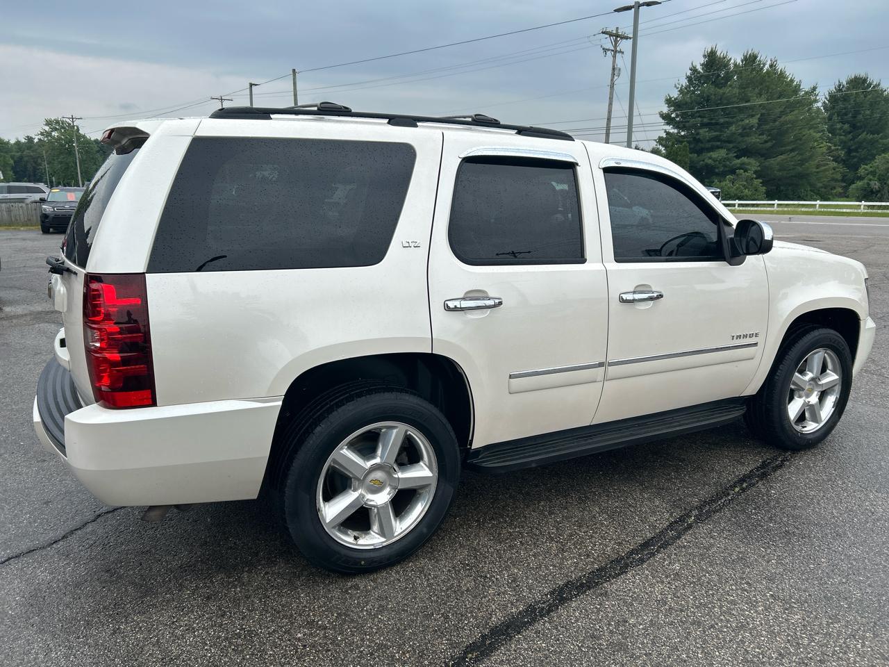 Chevrolet Tahoe LTZ 4WD 2013
