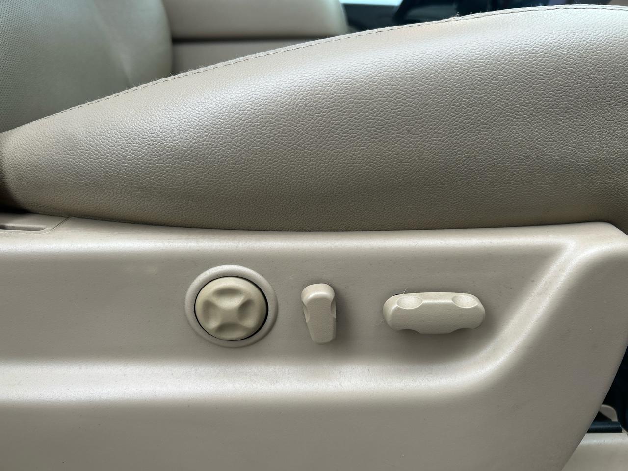 Chevrolet Tahoe LTZ 4WD 2013