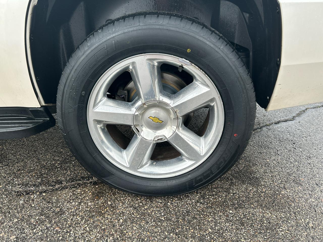 Chevrolet Tahoe LTZ 4WD 2013